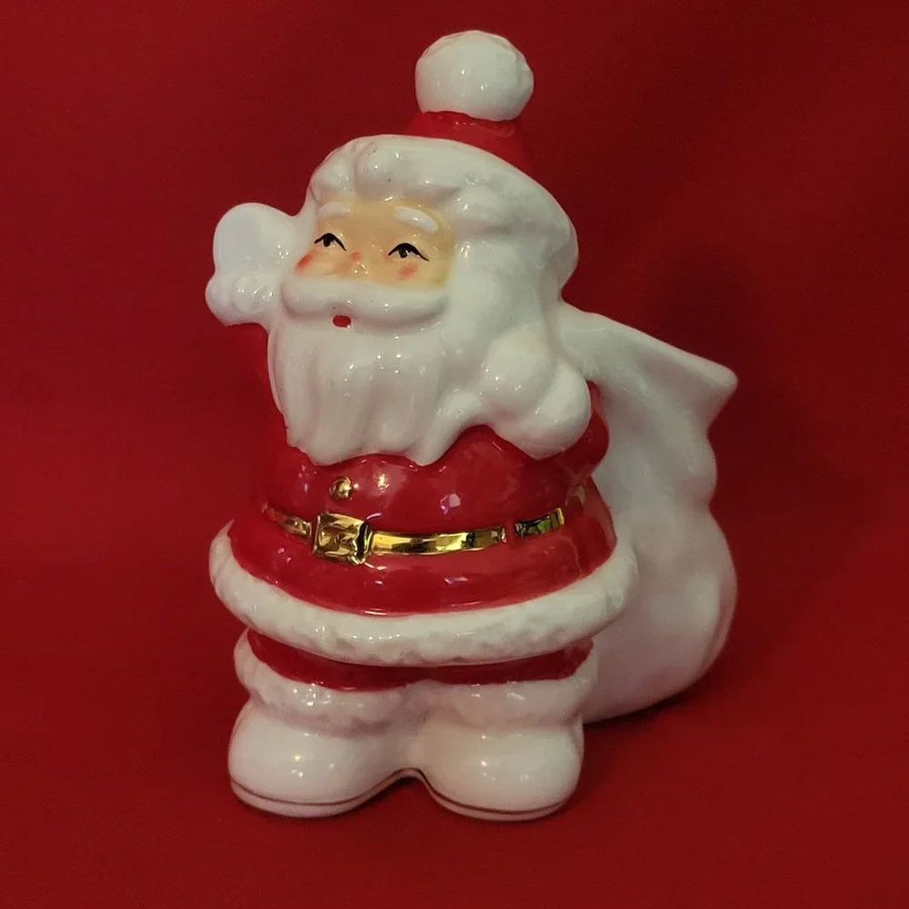 Vintage Christmas Santa Claus Figurine Statue Planter